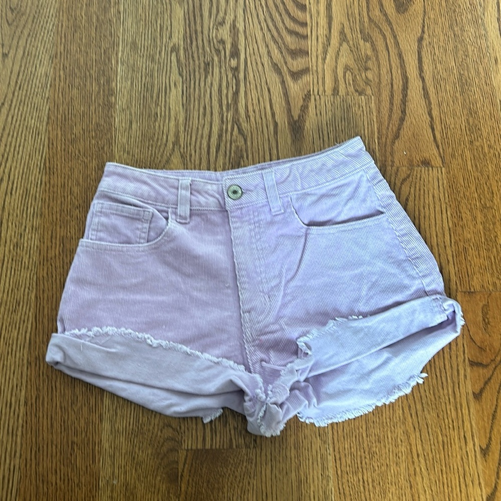 LIGHT PURPLE DENIM SHORTS